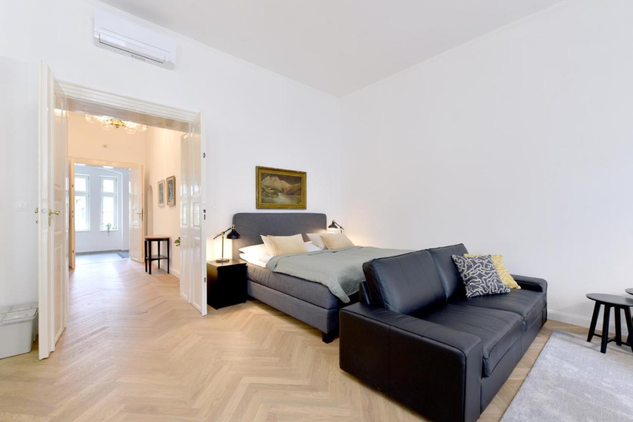 Apartman S Balkonom Trenčín Eksteriør bilde